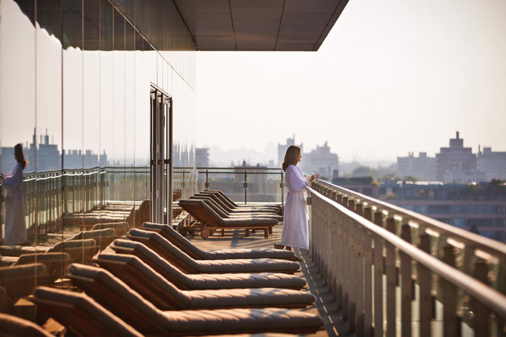 Four Seasons Hotel @ Toronto, Canada