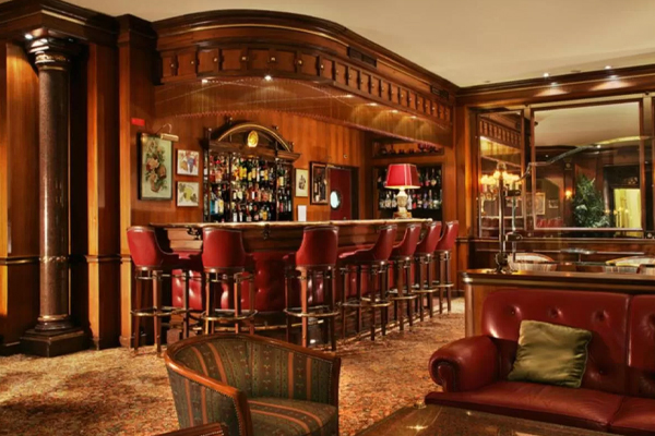 bar